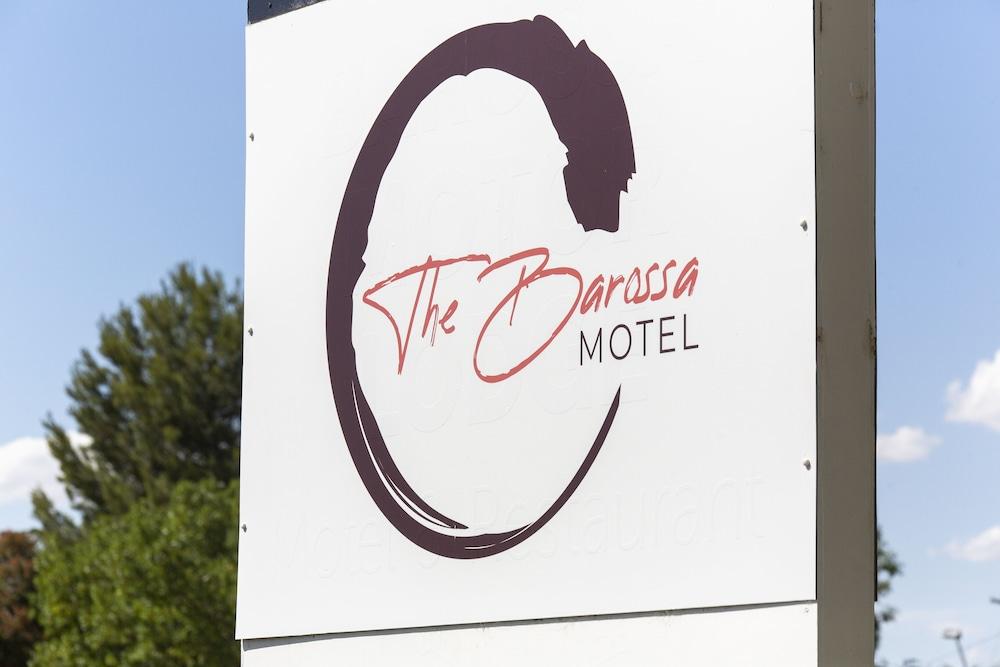 The Wine Vine Hotel Танунда Экстерьер фото